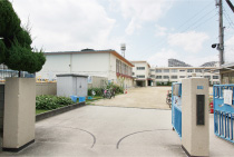 千里丘小学校